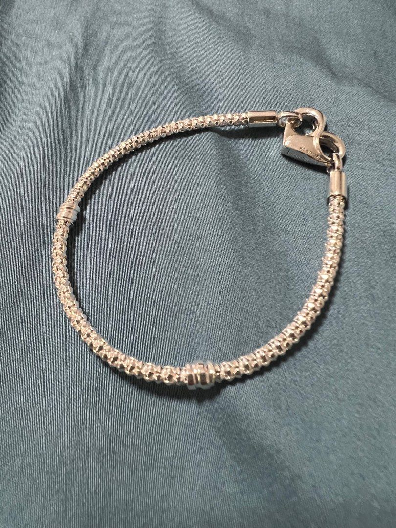 Pandora Moments Studded Chain Bracelet, Women's Fashion, Jewelry   Organisers, Bracelets on Carousell