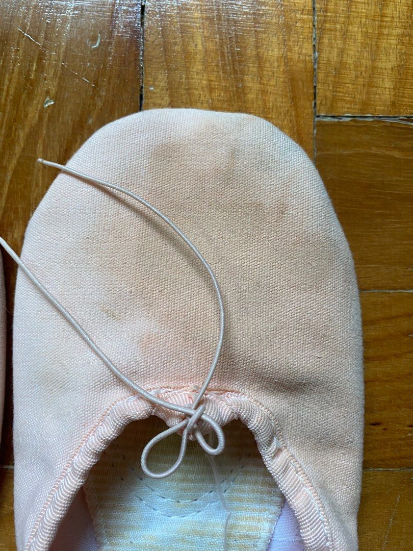 Red rain ballet shoes online