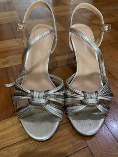 Promod tri color metallic heels