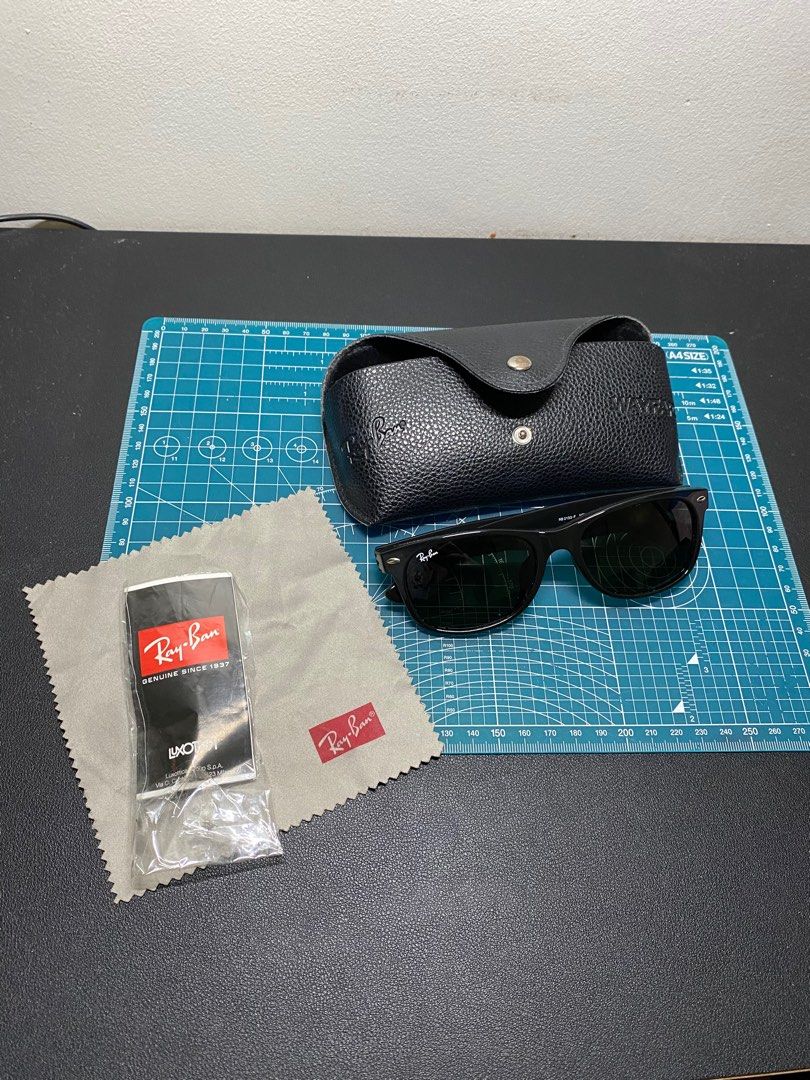 Rayban sunglasses (Category: Sunglasses & Eyewear) located in Makati City. Submitted by vanbustling (Listing ID 1227905560, Image 2). Description: Bought this in US .