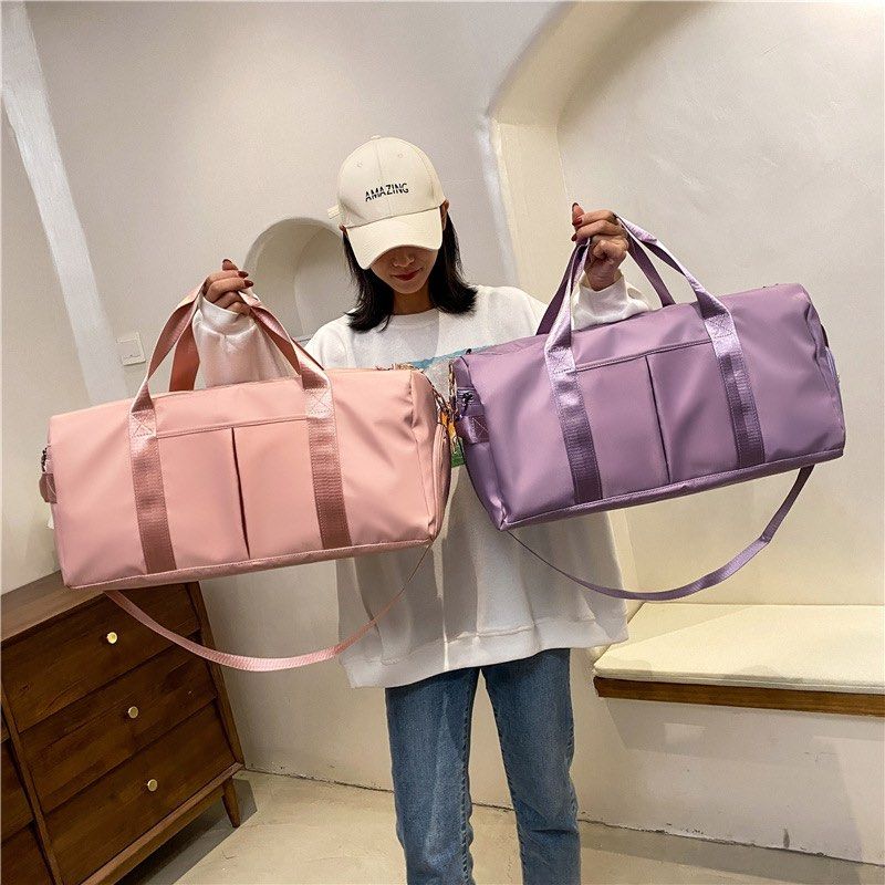 Gym bag hot sale multiple compartments