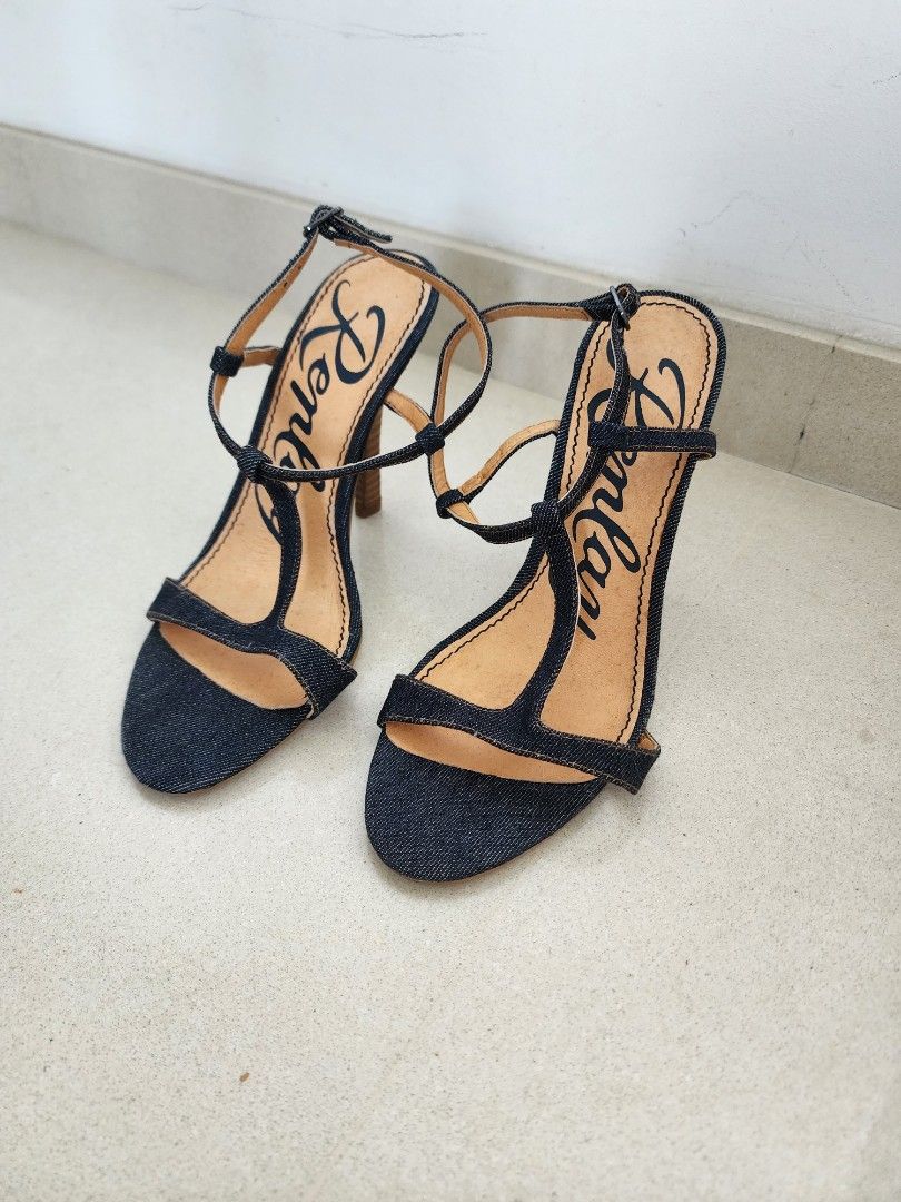 Replay heels online