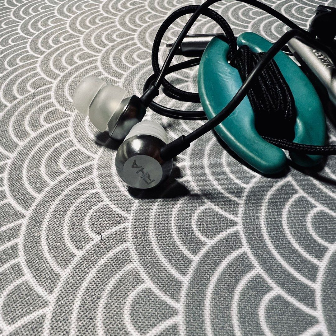 Rha lightning headphones outlet