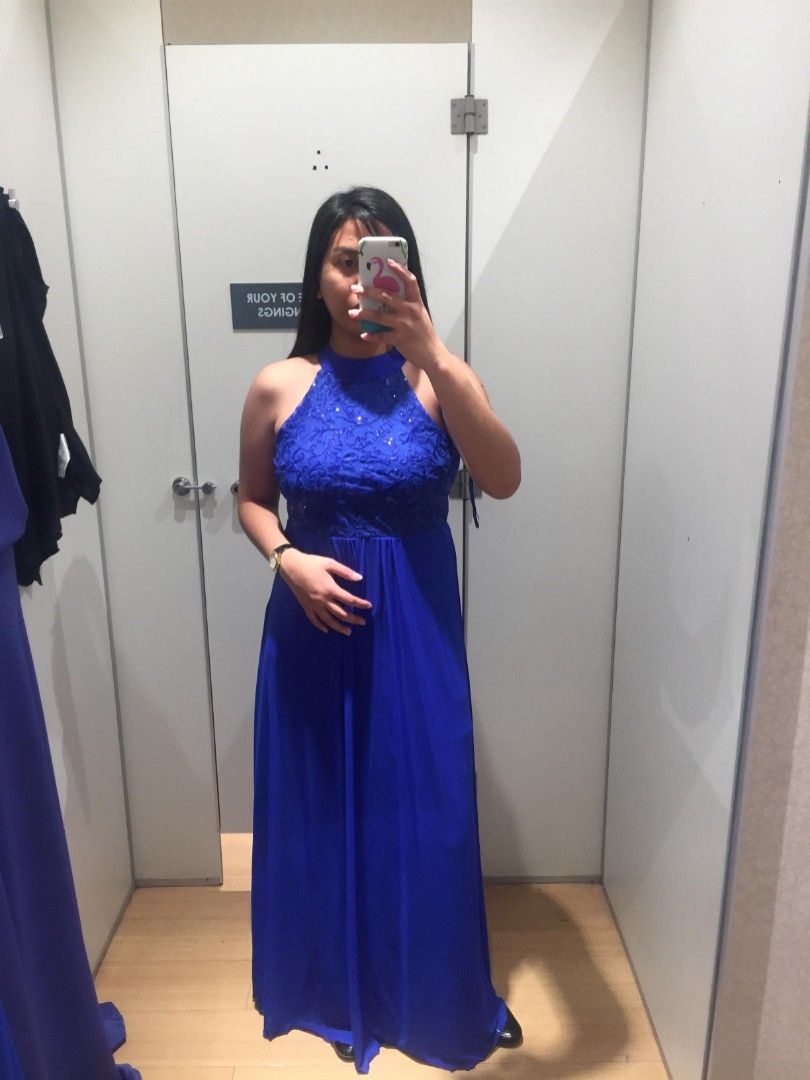 Royal Blue Gown/Dress (Category: Evening dresses & gowns) located in Las Pinas. Submitted by graccccious (Listing ID 1226670182, Image 1). Description: Royal Blue Gown/Dress Size: Medium - Large Used once only..