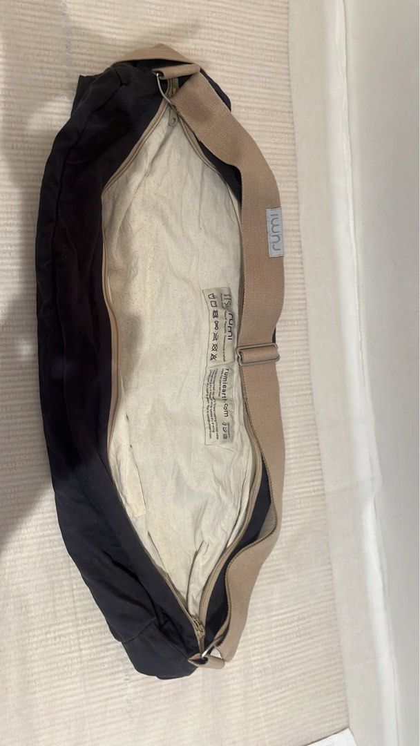 Rumi yoga mat bag carrier, Sports Equipment, Exercise & Fitness