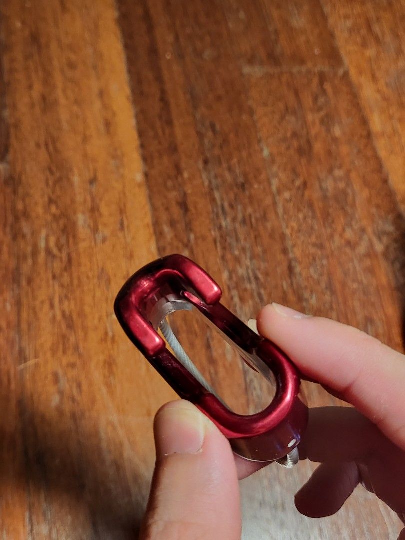 Simond Karo Tubular Belay Device, Sports Equipment, Hiking & Camping on