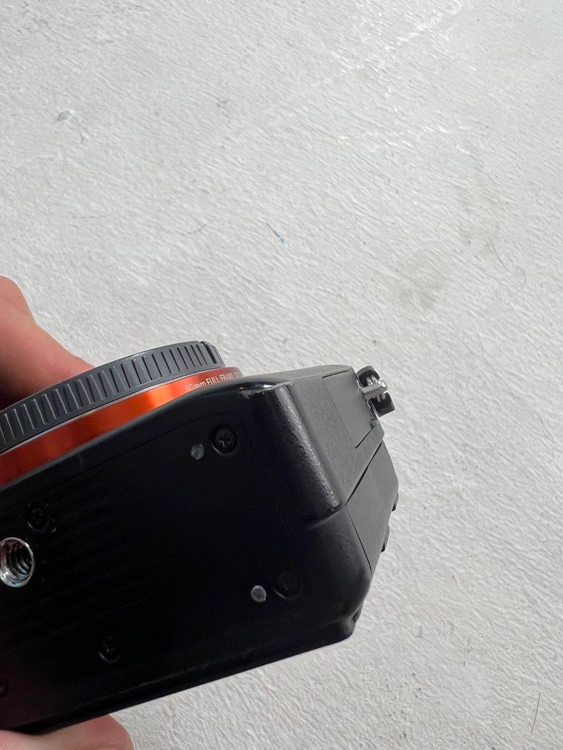 Sony A7riii with Battery Grip, Photography, Cameras on Carousell