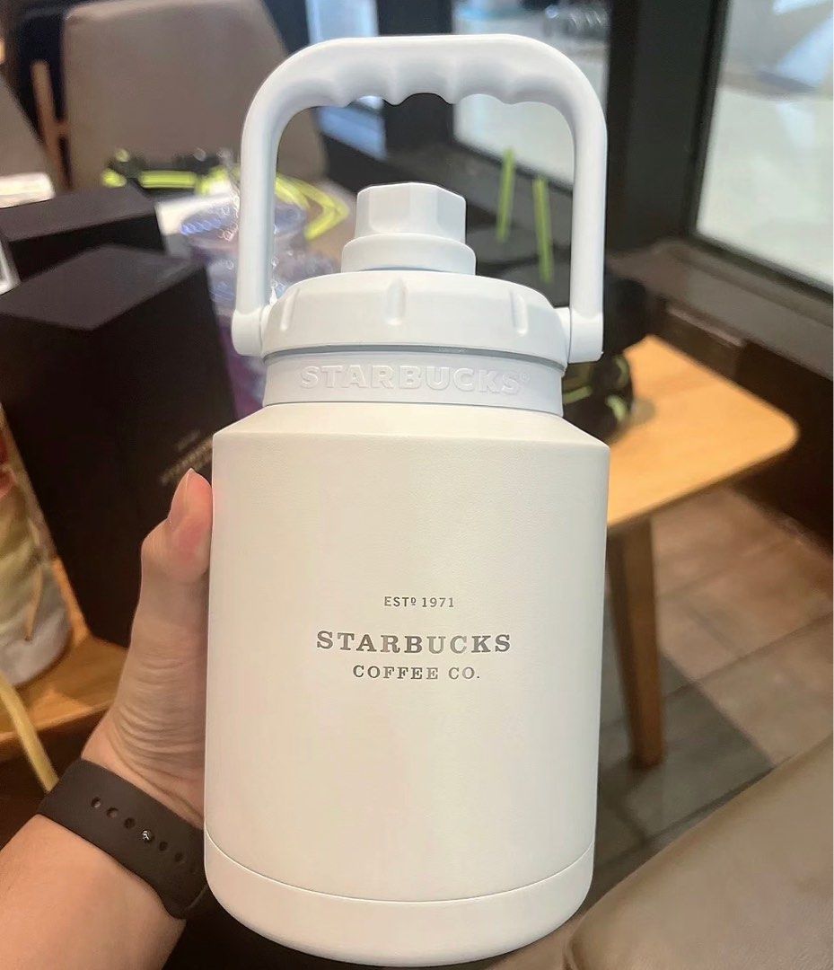 Starbucks thermos bottle , Furniture & Home Living, Kitchenware