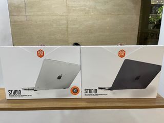 STM Studio Case (Macbook Pro 16” 2021) - Clear/ Dark Smoke
