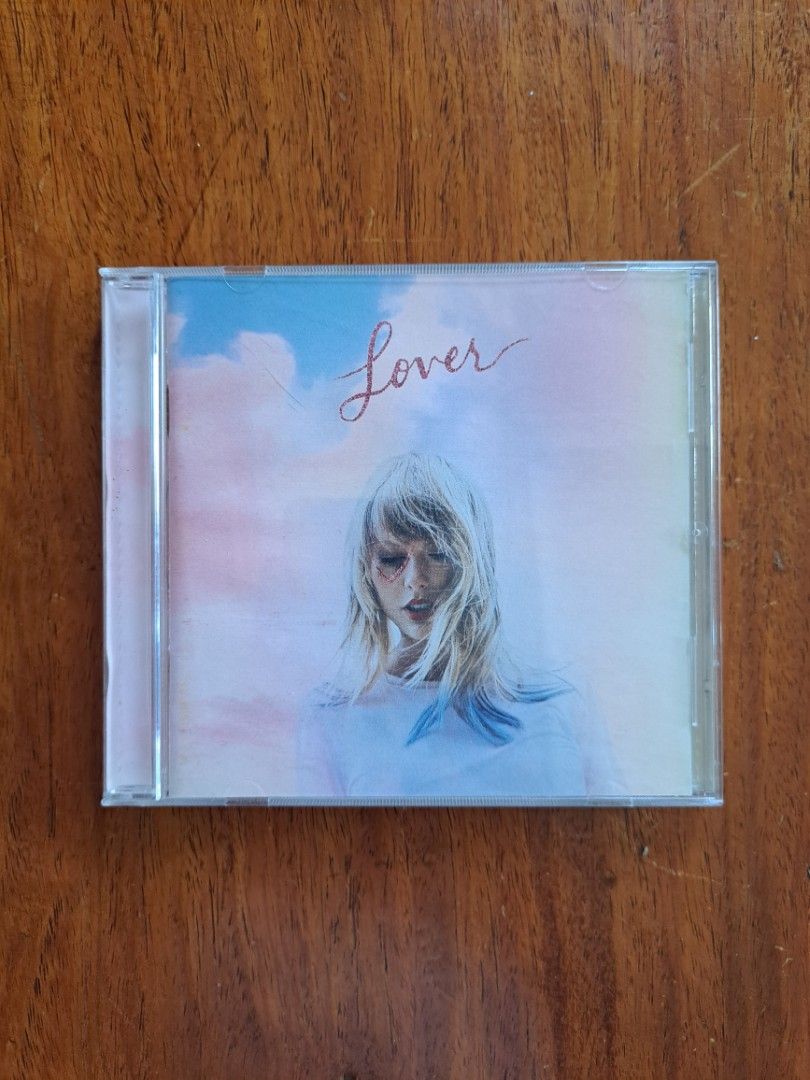 Taylor Swift - Lover (Category: CDs & DVDs) located in San Agustin. Submitted by renzggabriel (Listing ID 1228017563, Image 1). Description: ⚠️Fixed Price ⚠️Strictly No Refund MOP: Bank Transfer (BDO)💳 MOD: LBC 🚚 RFS🔖: Decluterring Extra Copies (From A Friend).