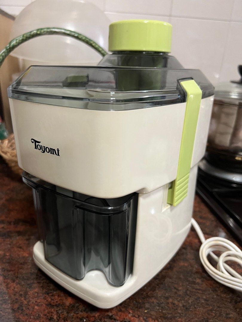 TOYOMI 2 Speed Juice Extractor, TV & Home Appliances, Kitchen