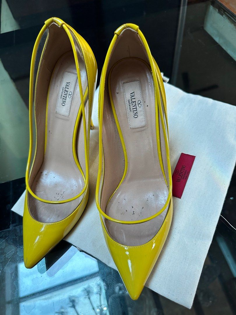 Buy valentino new arrivals shoes online