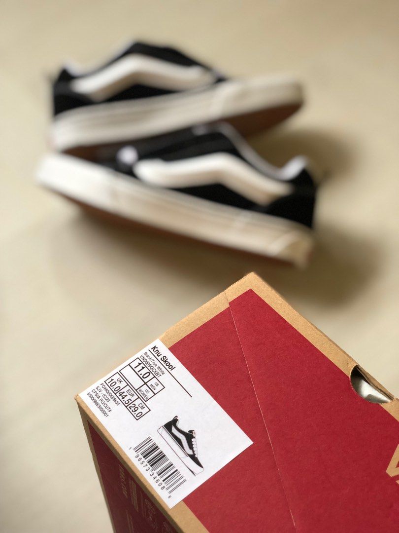 Vans knu skool us 11 eur 44.5 全新品, 男裝, 鞋, 波鞋- Carousell