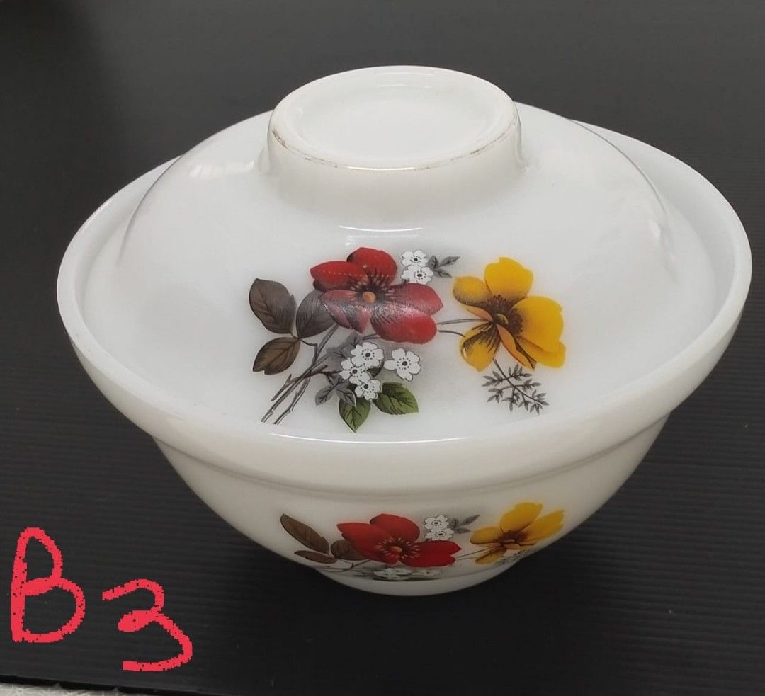 Vintage Classic Chang Hee Korean Soup Pot. Diameter Top 15.5 Cm