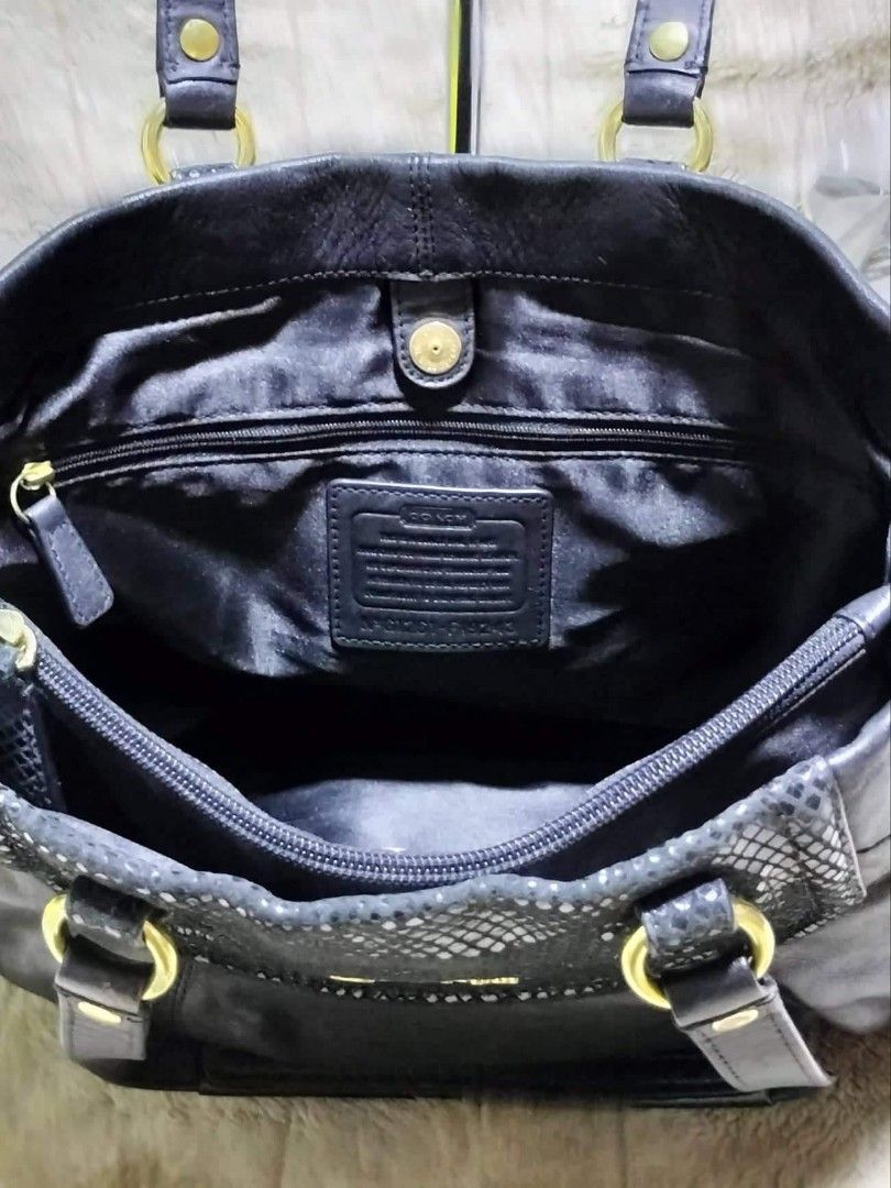 Ideal zipper on coach bag hotsell
