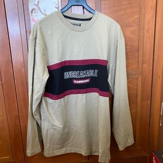 SUPREME PRINTED WASHED SWEATER, Men's Fashion, Tops & Sets