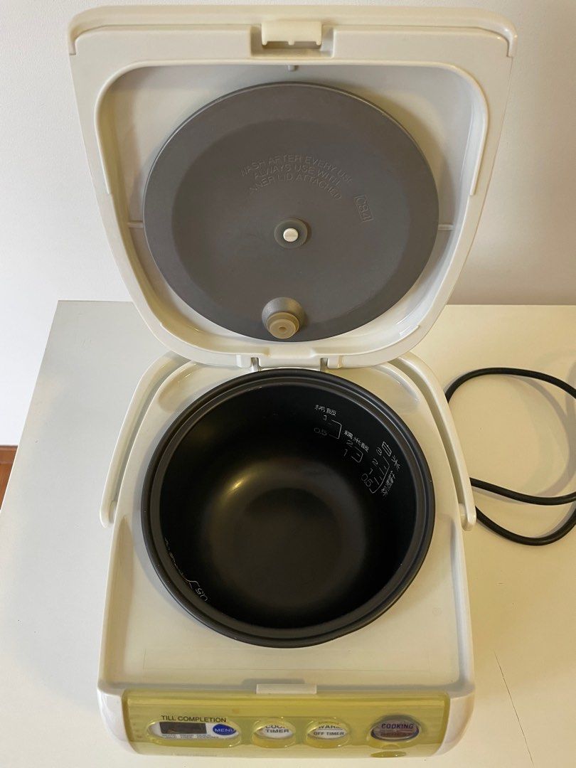 Zojirushi Mini Rice Cooker, TV & Home Appliances, Kitchen Appliances, Cookers on Carousell