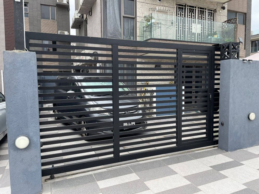 安裝鐵電閘 水晶閘 捲閘 商場閘 所有大型閘工程 安裝及 維修 4448-2601, 傢俬＆家居, 保安及門鎖 , 門鎖、門、閘 ...