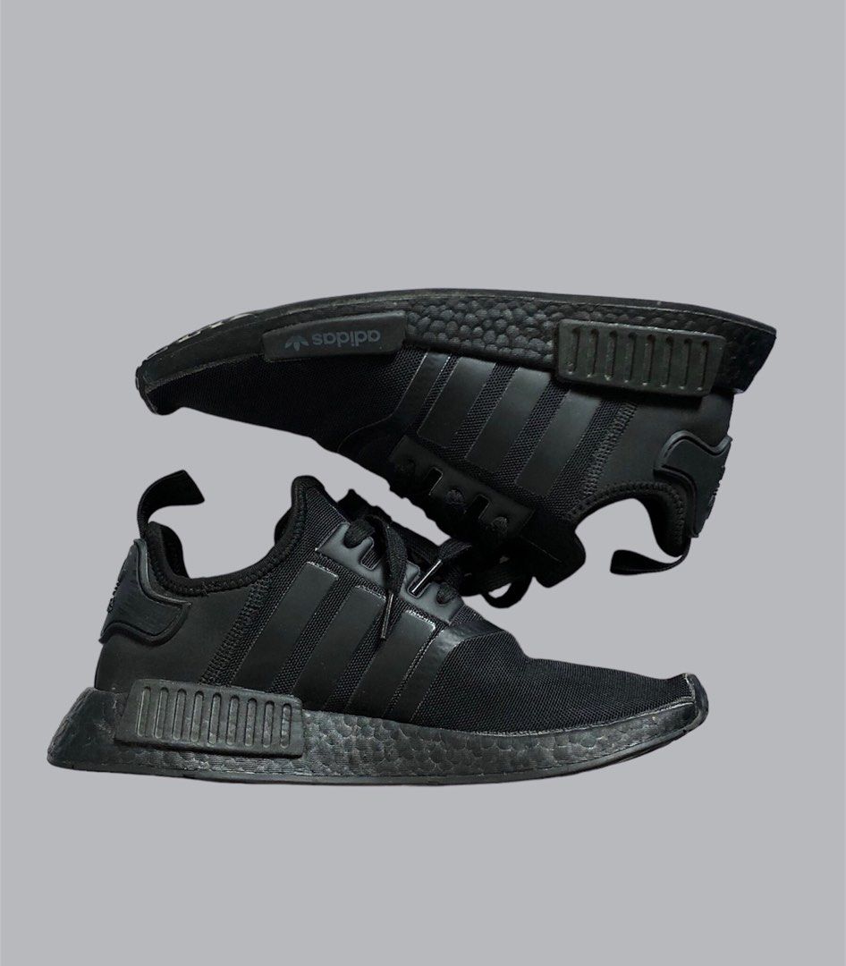 nægte orientering Fremskynde Adidas NMD All Black (8.5 US), Men's Fashion, Footwear, Sneakers on  Carousell