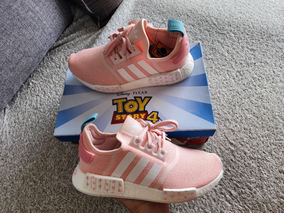 Adidas bo hotsell peep nmd