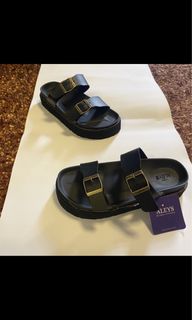 (Category: ) located in . Submitted by preowned_treasures (Listing ID 1228217059, Image 1). Description: .