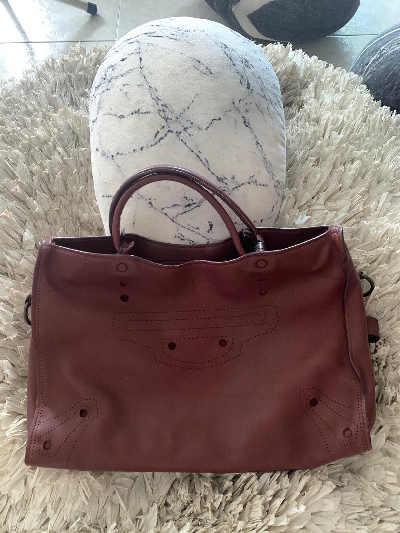 Rare Balenciaga Blackout City 6 6 Price Slashed Luxury Bags