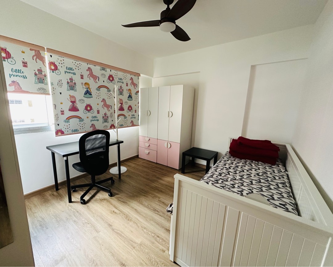 (Category: ) located in . Submitted by Amila (Listing ID 1228125591, Image 1). Description: .