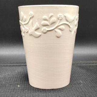 Beige Bird on Branch Embossed Pattern Decorative Ceramic Planter/Vase/Flower Pot