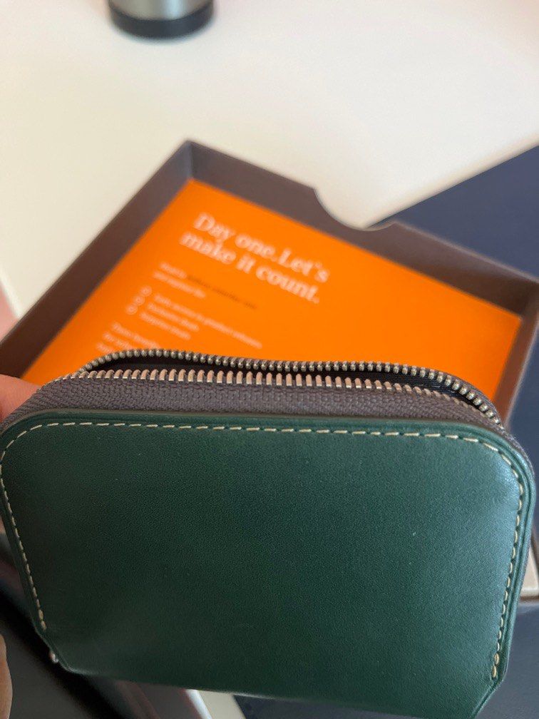 Bellroy Folio Mini Racing Green Wallet, Men's Fashion, Watches