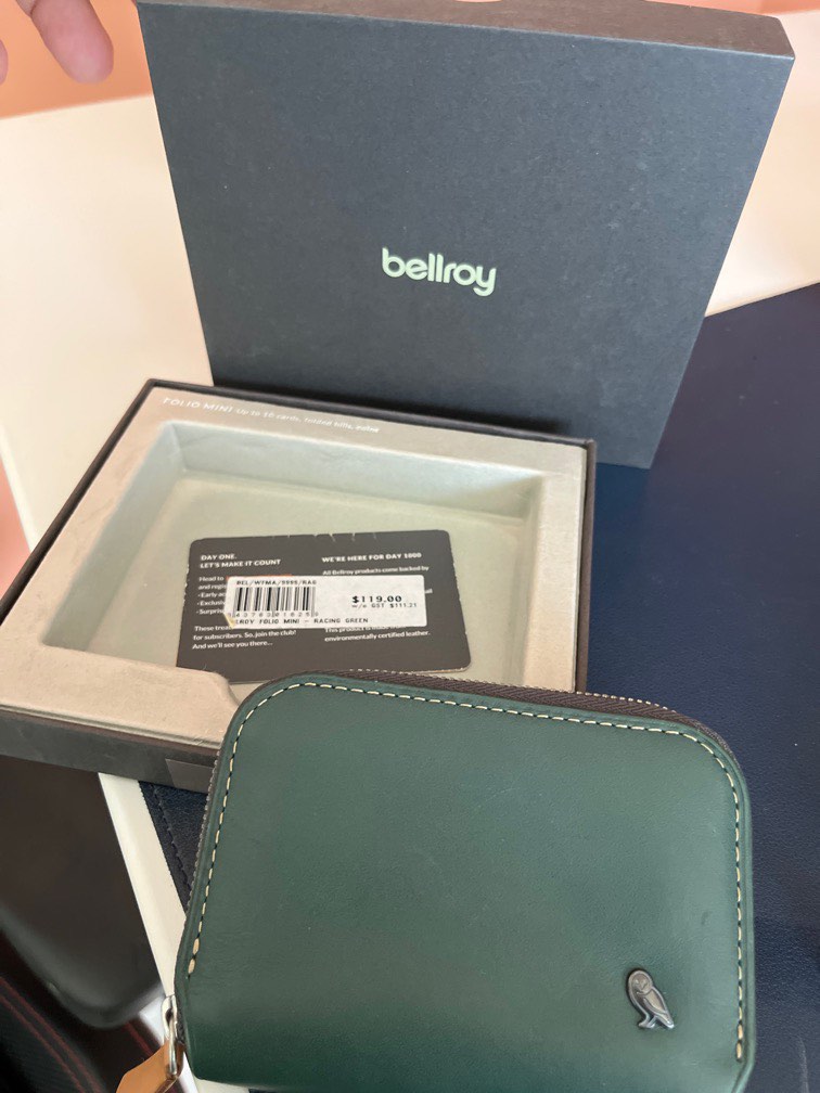 Bellroy Folio Mini Racing Green Wallet, Men's Fashion, Watches