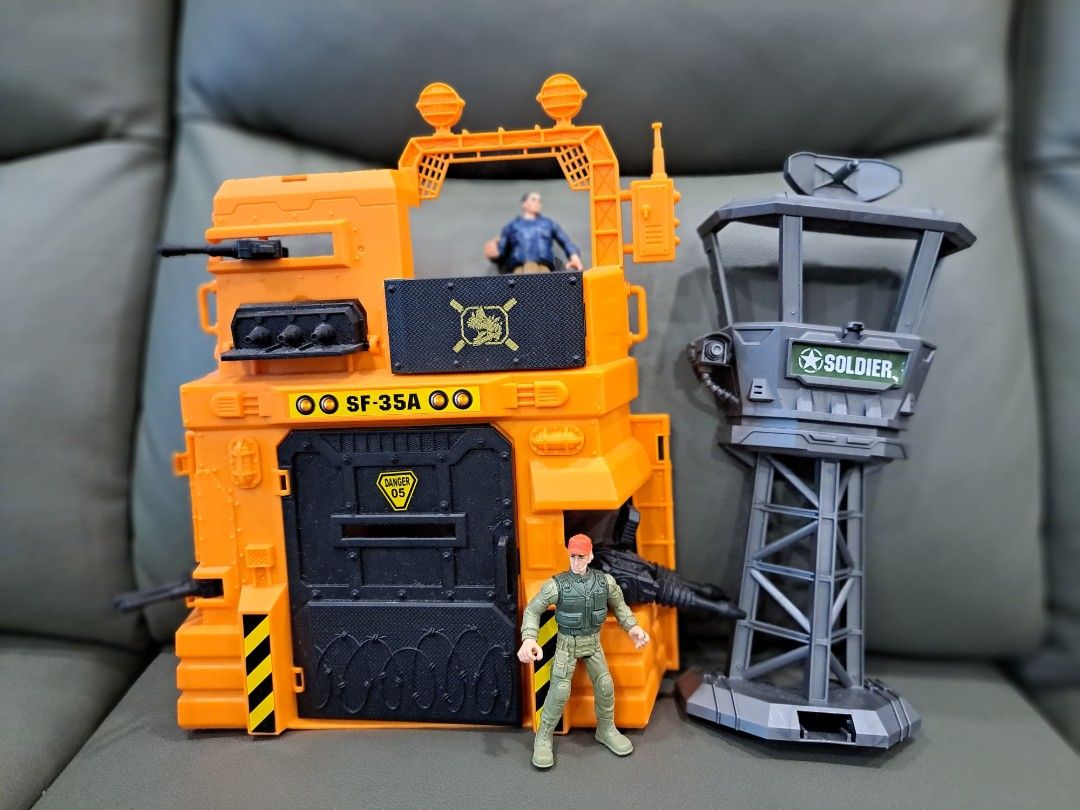 Big soldier toys hotsell