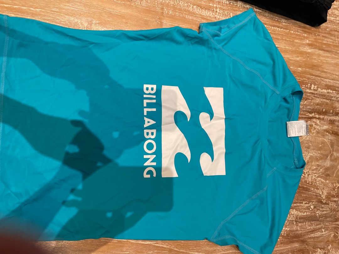 Billabong rash guard, Women's Fashion, Swimwear, Rash Guard on Carousell