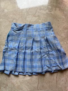 (Category: ) located in . Submitted by glaceunicorn (Listing ID 1228170291, Image 1). Description: .