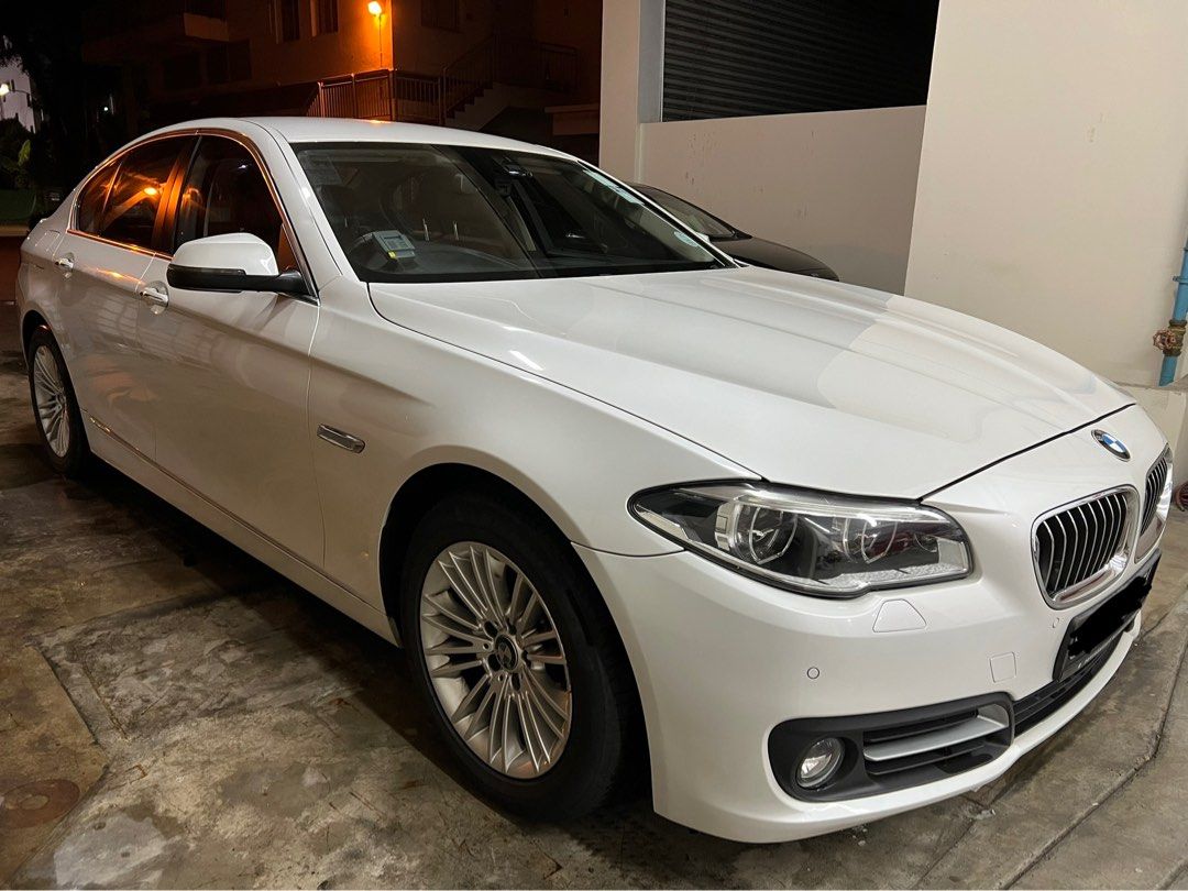 BMW 5 Series Sedan 520i (A) (Category: Used Cars) located in Singapore. Submitted by tom_168 (Listing ID 1228070739, Image 2). Description: Direct owner car Front and back reverse camera Upgrade android display Low mileage and less drive park under shade due to frequent overseas travel 17 inch new tyre. Original paint tip top condition .
