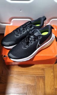(Category: ) located in . Submitted by Shoeaholics_8 (Listing ID 1228214831, Image 1). Description: .