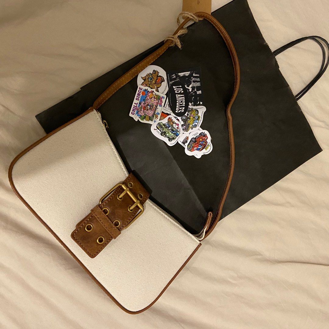 Brandy Melville bag, Women's Fashion, Bags & Wallets, Shoulder Bags on