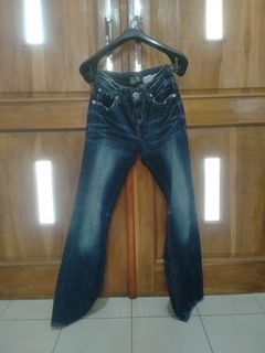 (Kategori: ) berada di . Dikirim oleh stuff71 (ID iklan 1228171669, Gambar 1). Deskripsi: .