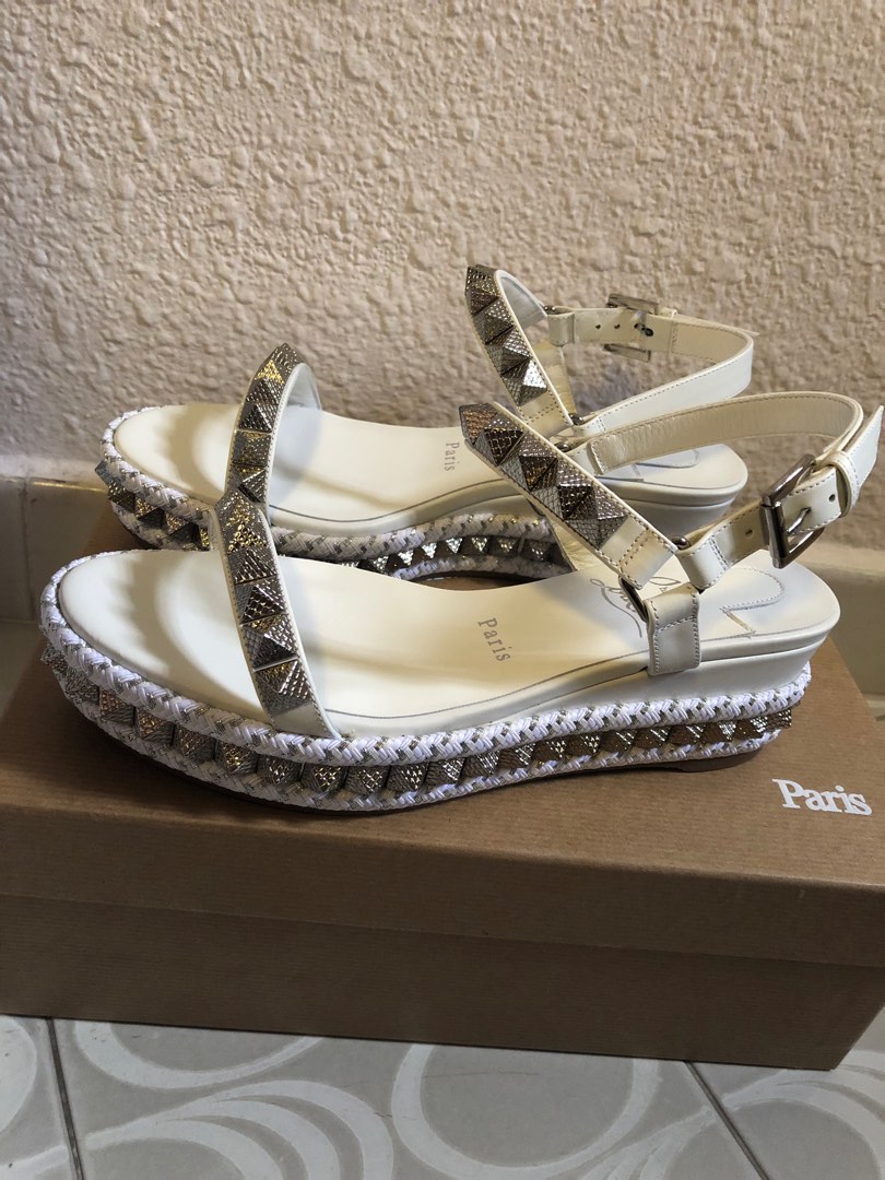 Pyraclou louboutin outlet
