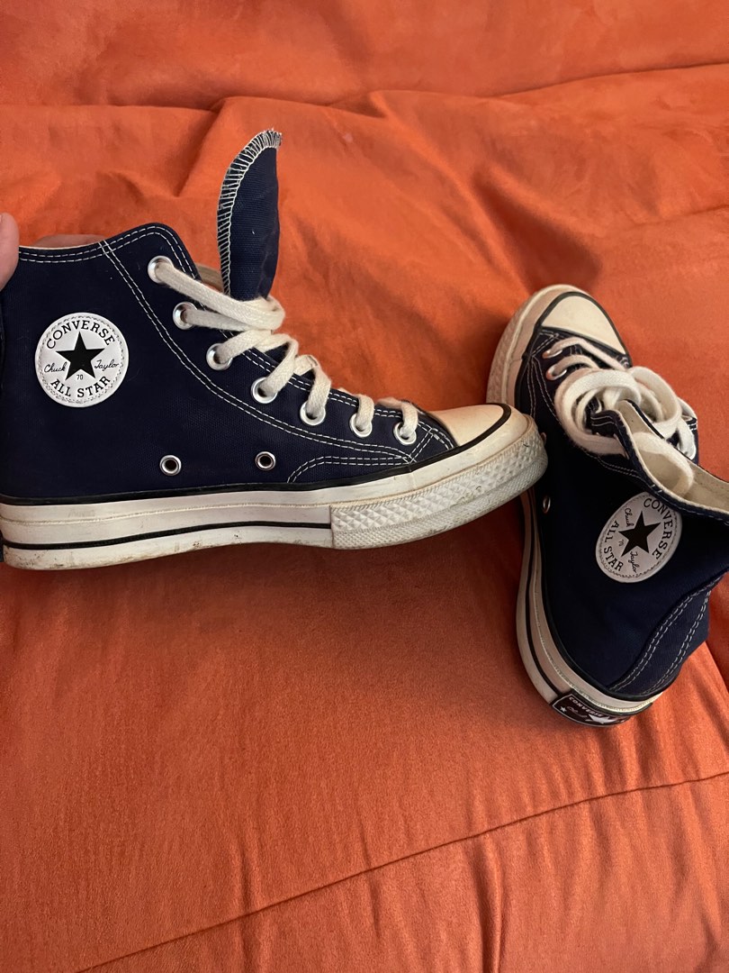 Dark blue Chuck taylor converse high cut 70 s original