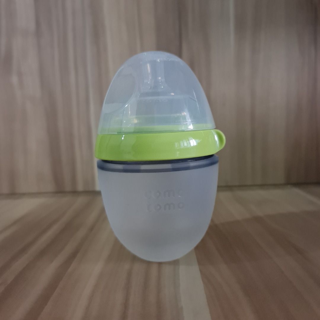 Comotomo Baby Bottle, 150ml - Green, Babies & Kids, Nursing & Feeding ...