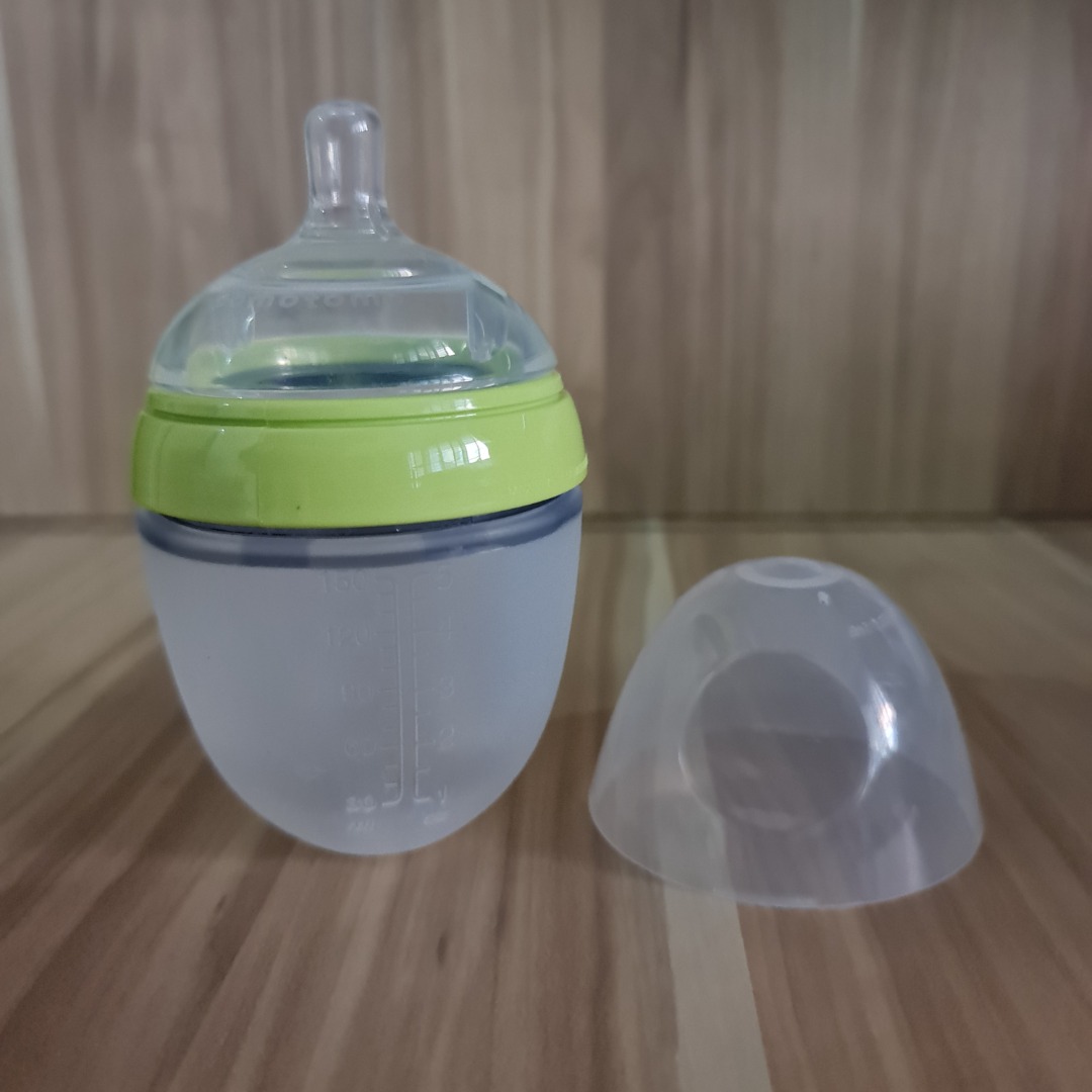 Comotomo Baby Bottle, 150ml - Green, Babies & Kids, Nursing & Feeding ...