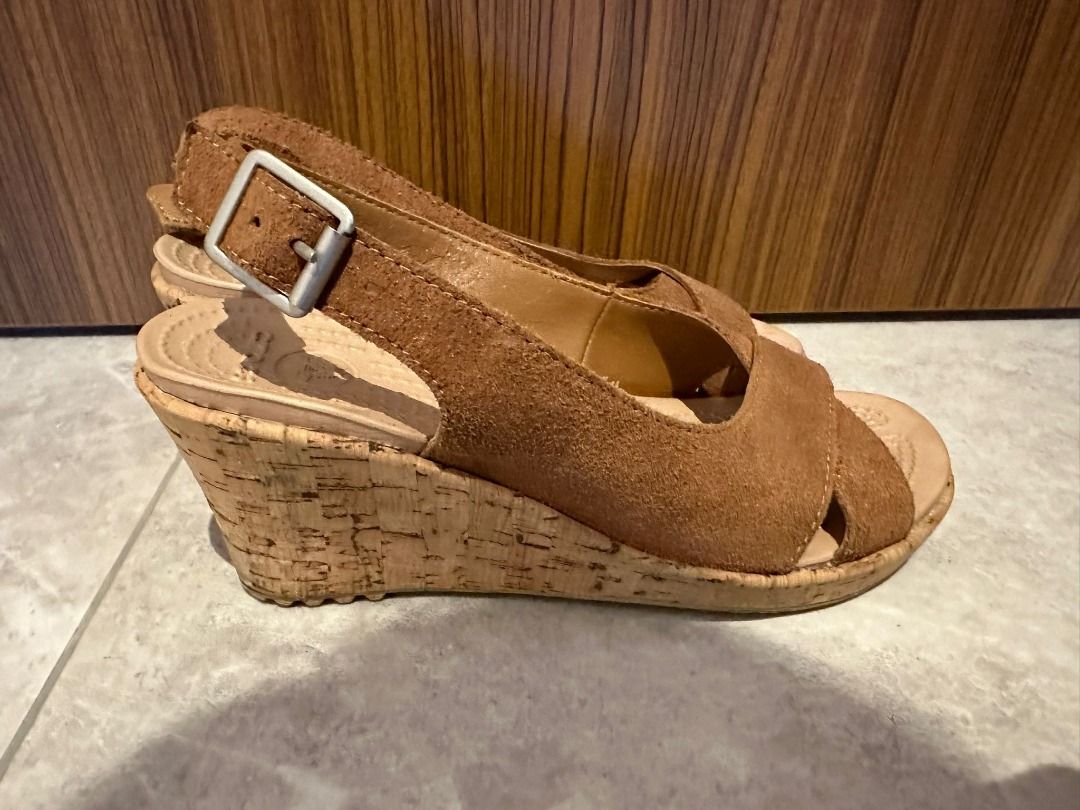 Crocs cork wedges hotsell