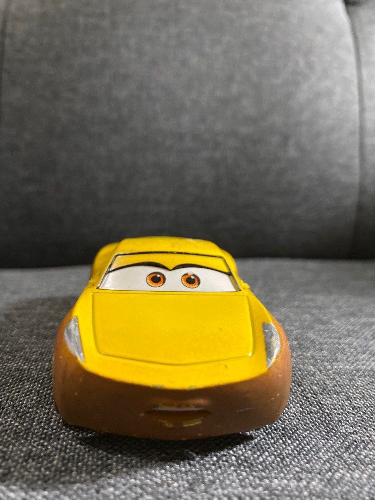 Disney Pixar Cars Movie 20 Racer Yellow Mud Cruz Ramirez Diecast Car