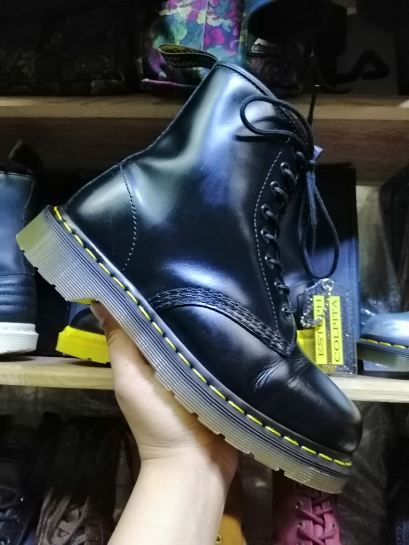 DR. MARTENS 10072(1460) on Carousell