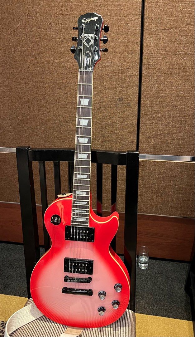 Epiphone Les Paul Standard Electric Guitar 電吉他, 興趣及遊戲