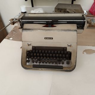 (Category: ) located in . Submitted by chs0924 (Listing ID 1228150793, Image 1). Description: .
