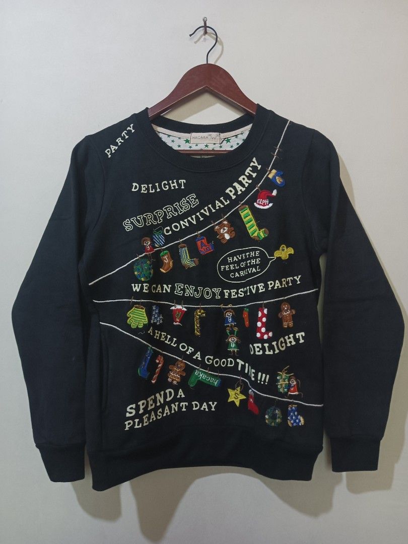 Festive Sweatshirt with side pockets for Women (Category: Coats, Jackets and Outerwear) located in Villasis. Submitted by irondan (Listing ID 1228072567, Image 1). Description: Width: 18" Length: 23" RFS: decluttering 𝘊𝘰𝘭𝘰𝘳 𝘮𝘢𝘺 𝘷𝘢𝘳𝘺 𝘥𝘶𝘦 𝘵𝘰 𝘭𝘪𝘨𝘩𝘵𝘪𝘯𝘨. 𝘐𝘵 𝘮𝘢𝘺 𝘣𝘦 𝘭𝘪𝘨𝘩𝘵𝘦𝘳 𝘰𝘳 𝘥𝘢𝘳𝘬𝘦𝘳 𝘪𝘯 𝘢𝘤𝘵𝘶𝘢𝘭. 𝘗𝘭𝘦𝘢𝘴𝘦 𝘮𝘢𝘯𝘢𝘨𝘦 𝘺𝘰𝘶𝘳 𝘦𝘹𝘱𝘦𝘤𝘵𝘢𝘵𝘪𝘰𝘯 𝘢𝘴 𝘺𝘰𝘶'𝘳𝘦 𝘥𝘦𝘢𝘭𝘪𝘯𝘨 𝘸𝘪𝘵𝘩 𝘱𝘳𝘦�