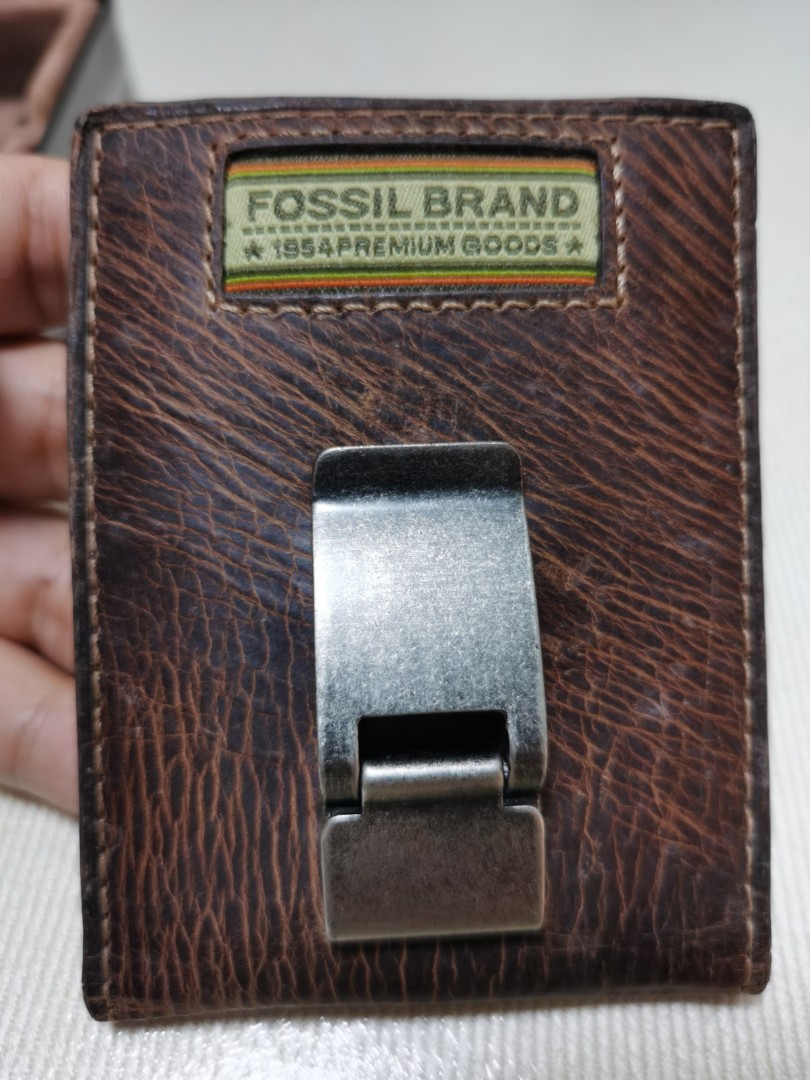 Fossil Front Pocket Wallet (Vintage), Men's Fashion, Watches ...