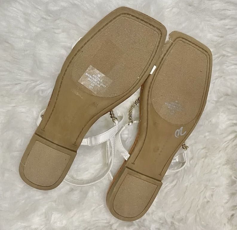https://www.carousell.ph/p/gbg-chain-sandals-1228097402/