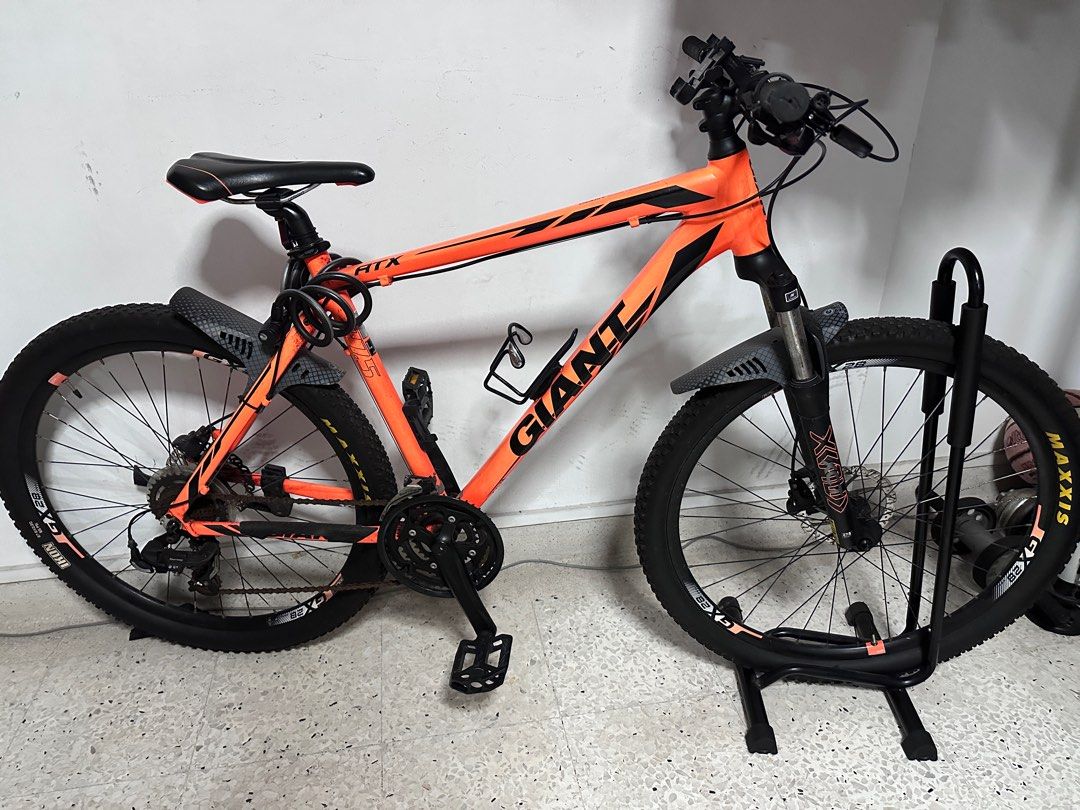 Giant ATX 27 hydraulic brakes Sports Equipment Bicycles Parts
